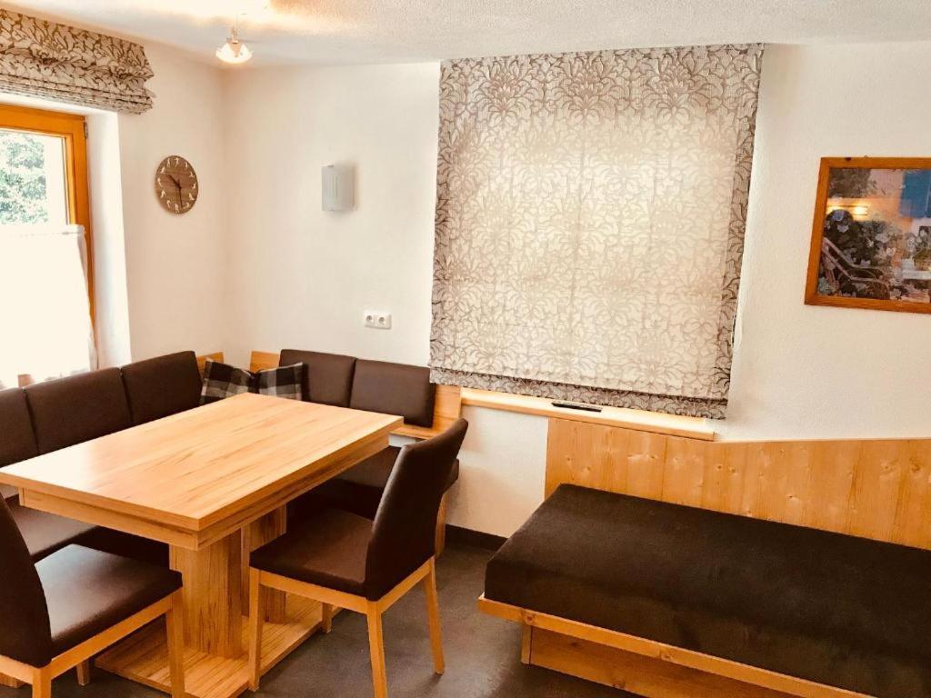 Haus Steissbach Διαμέρισμα Σανκτ Αντόν αμ Άλμπεργκ Εξωτερικό φωτογραφία